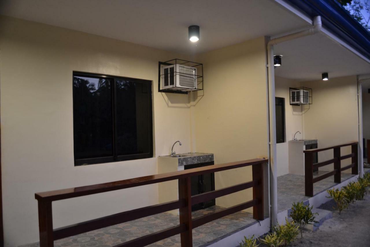 Janna'S Place Hotel General Luna  Luaran gambar
